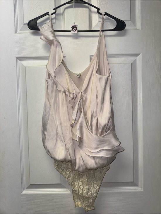 glam Tops - Silky Ruffle Bodysuit in Cream by Glam